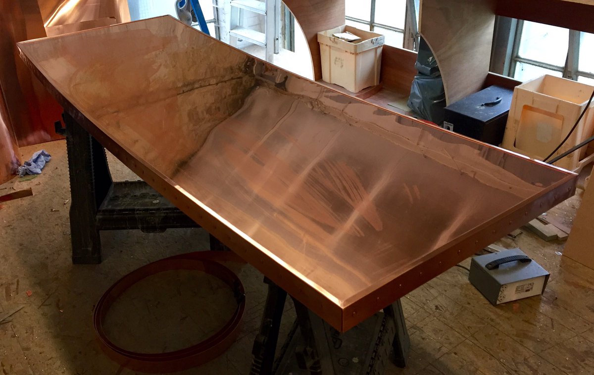 Zinc_Interior's tweet photo. Custom #receptiondesk we were commissioned inc #curved #coppercounter #copperplinth for a new upmarket #solarium https://t.co/D9ijjNXZrO