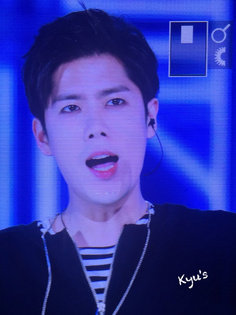 kyus4kj's tweet photo. [Kyu's]160618 Suwon K-POP Super Concert 프리뷰 2 —#김규종  #DoubleS301   😁  (Photo By Kyu's 친구) https://t.co/a97Rzpyf8k