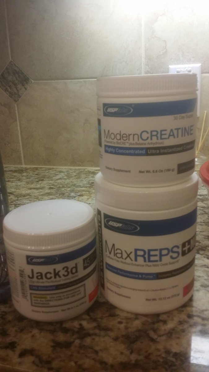 GibbSquared's tweet photo. #PreWorkout #Stack3d #MaxREPS #Jack3d #ModernCREATINE #BestStackEver #USPLabs #BarbellClub https://t.co/JOPOVaKTro