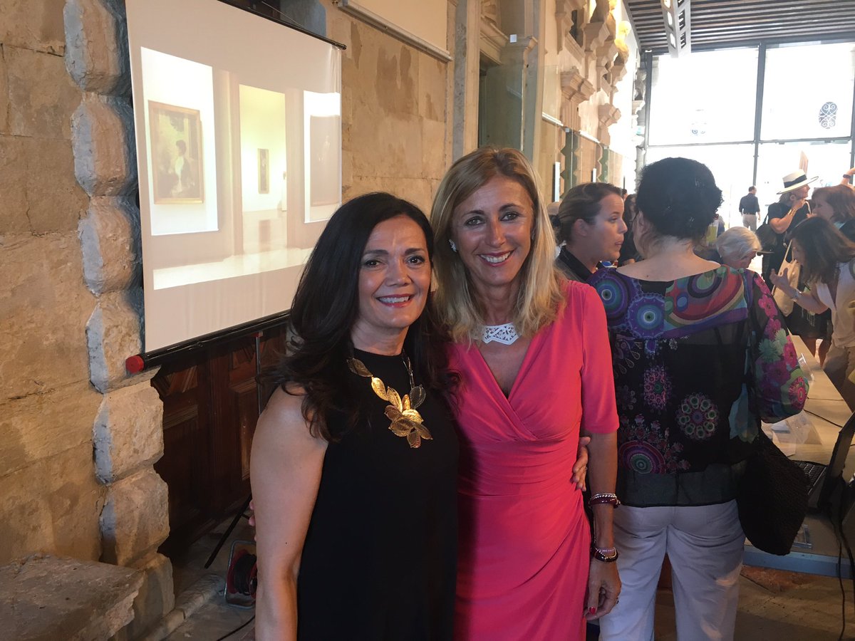 SegantinM's tweet photo. "Venezia, città delle donne" con Maria Cristina Gribaudi, eccezionale! https://t.co/px9GgyvjDn