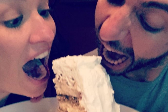 lajosa's tweet photo. María José nos comparte los 5 momentos de su vida en los que se olvida de la dieta https://t.co/Y1jY4zKiCn https://t.co/HfEOyWGDjP