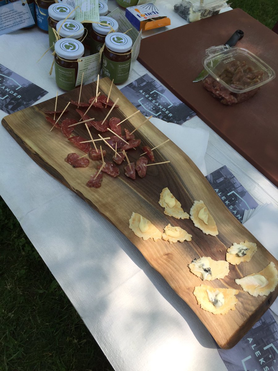 sandyaleksander's tweet photo. Let the @leaf Tree Festival begin! #Leslieville @LeslievilleBIA #cheese #charcutterie #torontofood https://t.co/NZXv1279BR
