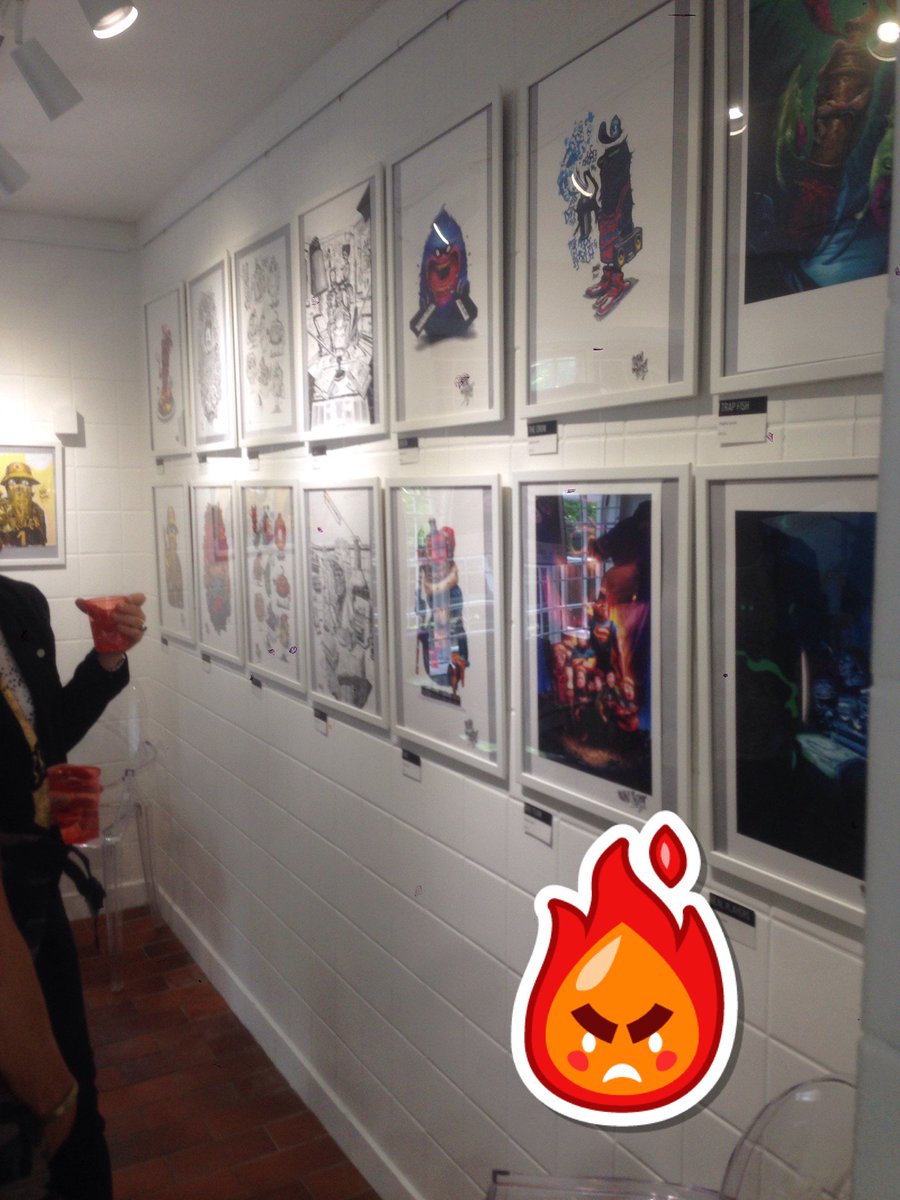 delastuff's tweet photo. Saturno fernisering (@ Artmindgallery in Aarhus) https://t.co/cvdb9szuJD https://t.co/7gR9PPaBfV