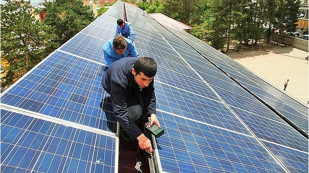 Bu #okul #enerjisinin yüzde 50’sini kendisi üretiyor!
buff.ly/265XNUF