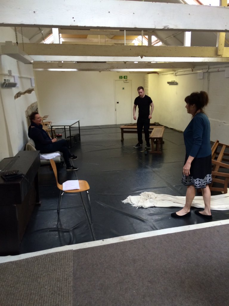 DanglingThePlay's tweet photo. Rehearsal snaps! https://t.co/c6u87aLc3C