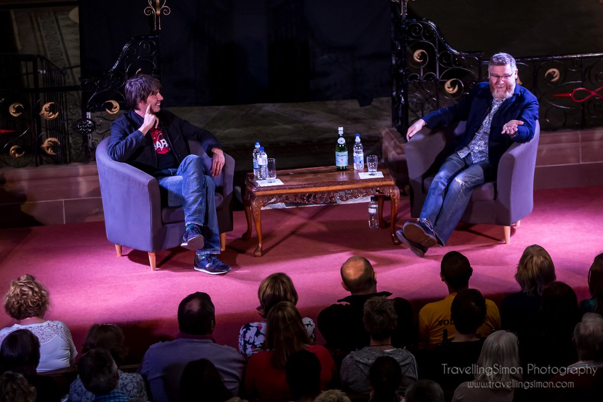 TravellingSimon tweet media