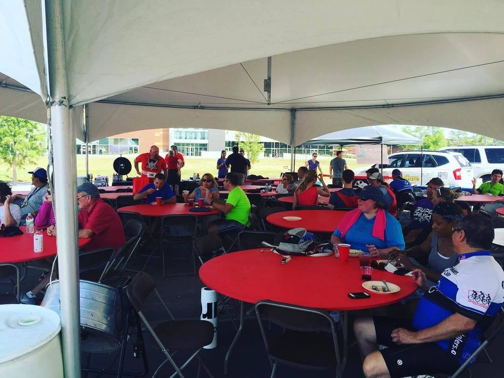 TourDeCureNE's tweet photo. Our riders and volunteers are starting to come back and enjoy lunch provided by @graniteci… https://t.co/lcS0dZl1lt https://t.co/OqcB78EGmN