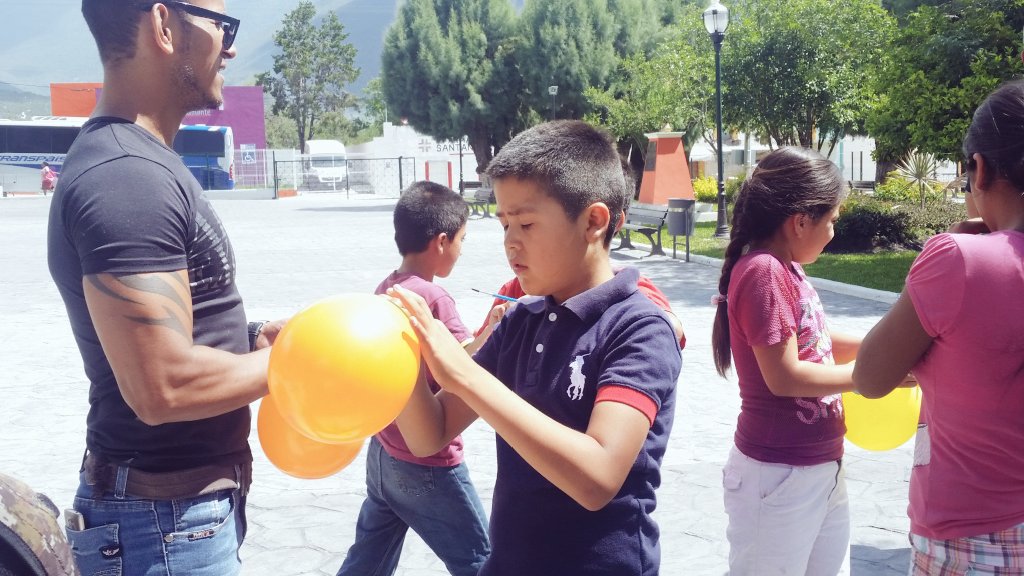 ITCATamaulipas's tweet photo. La convivencia y fraternidad entre los habitantes de su comunidad es el objetivo del taller en #Bustamante #FAT2016 https://t.co/POFvSHkOWV