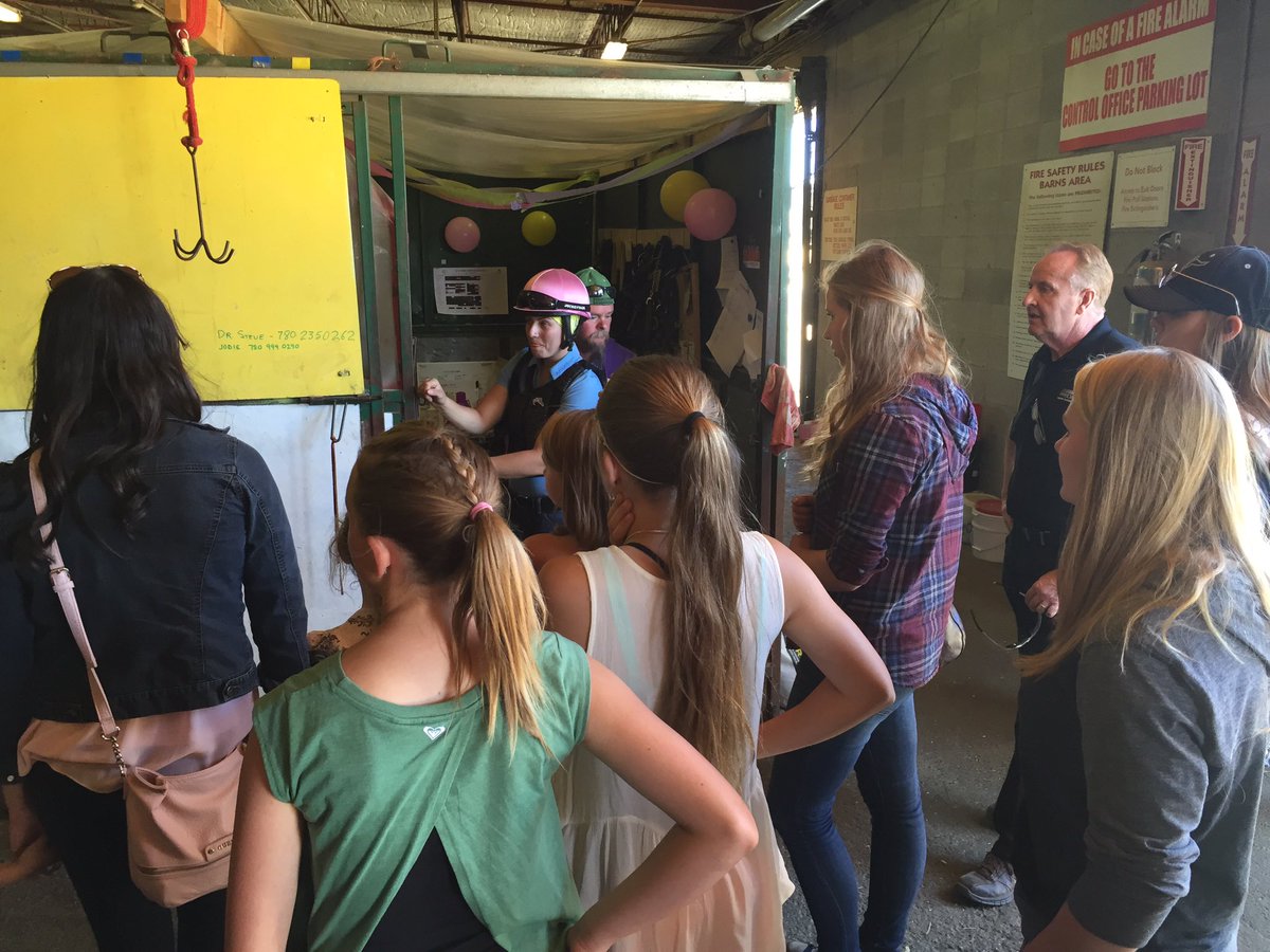 Lakedell Lighthorse 4-h club <a href="/thehorsesab/">Horse Racing Alberta</a> <a href="/Northlands/">Northlands</a>  <a href="/oldscollege/">Olds College of Agriculture & Technology</a> learning about Race Industry careers