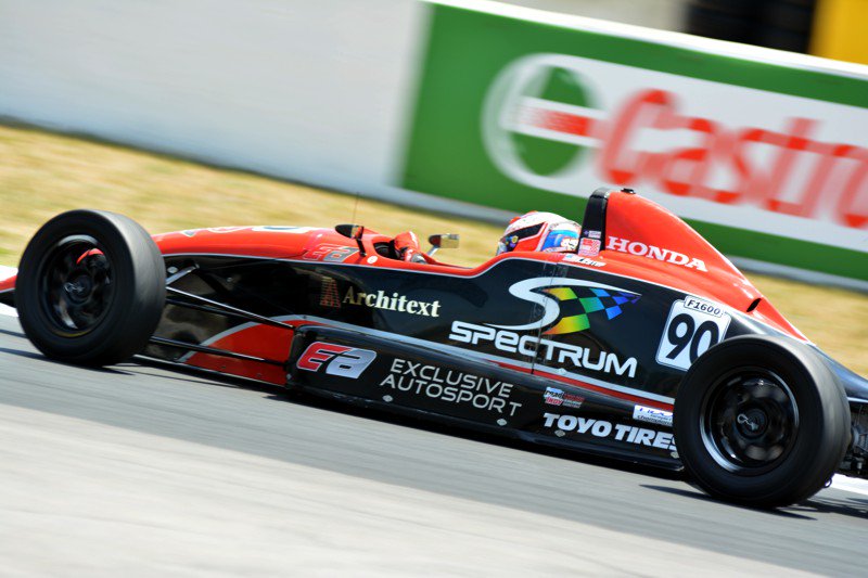 RaceCanada.ca tweet media