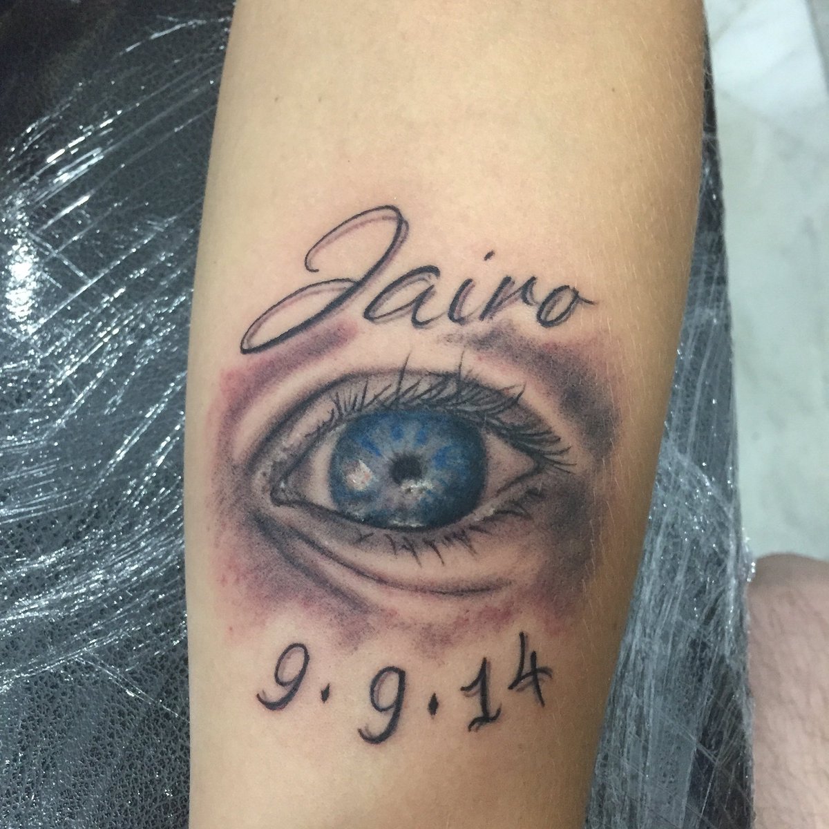 wuaho's tweet photo. More work!! #tattoo #sevilla #luismontoto #tinta https://t.co/6iwrakGwaq