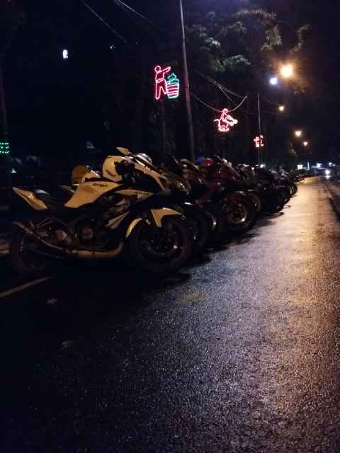 Semangat kopdar kawan,walaupun smalam hujan lebat,kebersamaan tetap terjalin erat.. #BojonegoroNinjaClubJaya