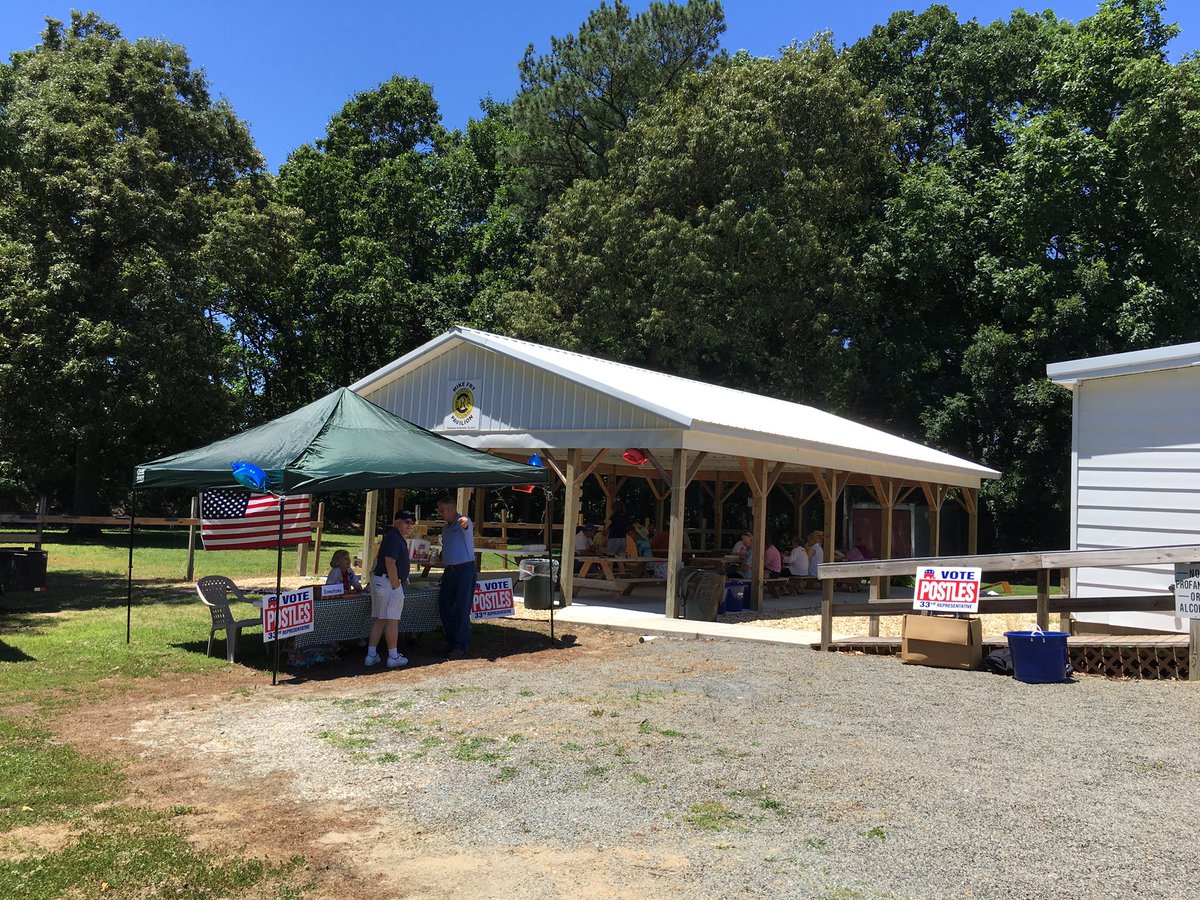 postles33rd's tweet photo. Stop on by for some delicious BBQ Chicken! We are here until 4 @ Cedarfield Ruritan #votepostles #postles33rd #netde https://t.co/tL7m8dmVZ4