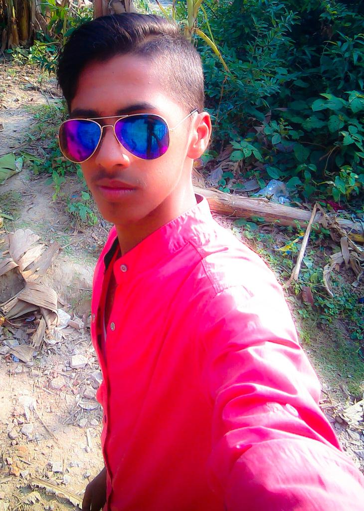 ArmanKh99's tweet photo. My attitude depends on the people in front of me. https://t.co/iHBNA9OgQJ