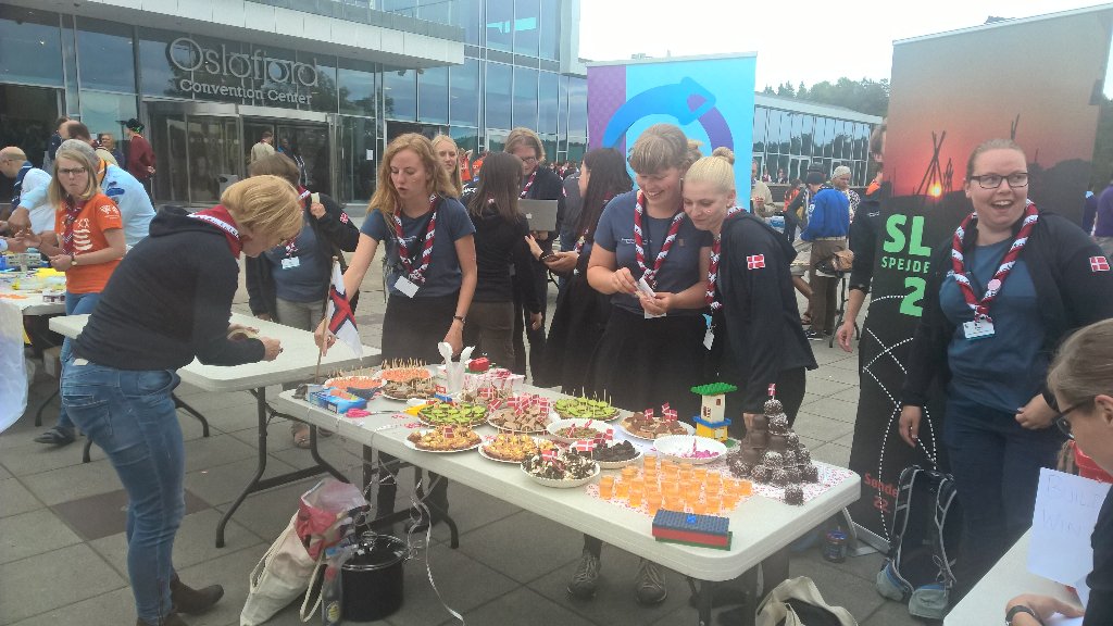 Preparing international evening #esgc16 #esgc16dk #spejder