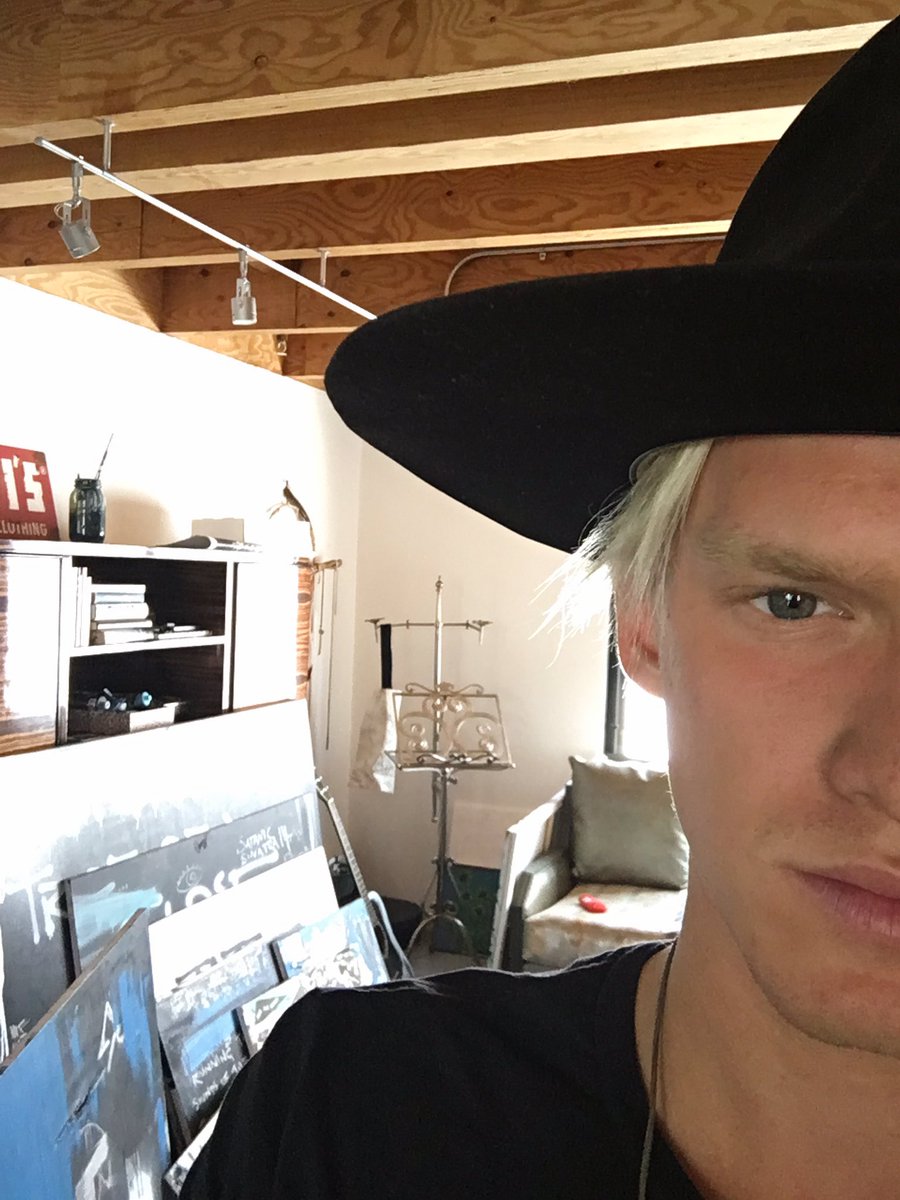 CodySimpson's tweet photo. https://t.co/ALdCKf5IxR