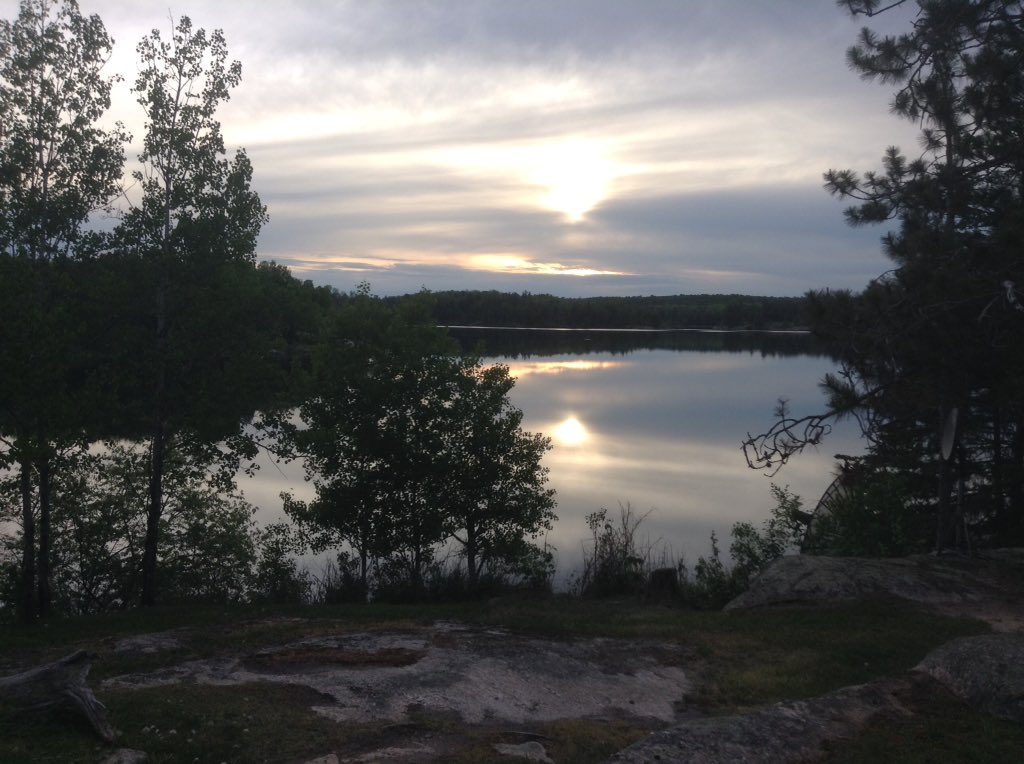 FalconsLairR's tweet photo. #northernontario #jackslake #GetOutside #FalconsLair https://t.co/KwDdVg8uGm