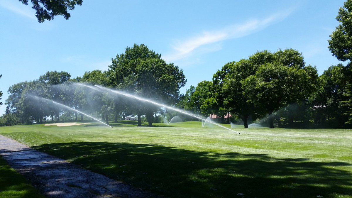 bfrostgolf's tweet photo. Holding down the #cccgrounds today. https://t.co/o89JeLlkD8