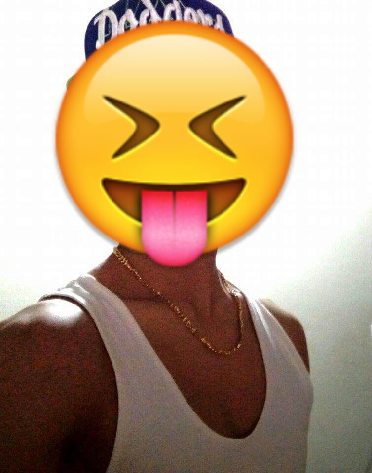 Wartave's tweet photo. 200 RT y muestro mi cara :"v https://t.co/jp3HaEniDc