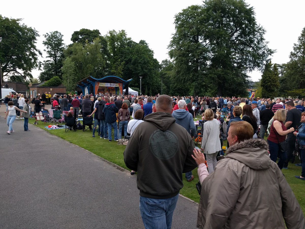 dunstableny's tweet photo. Great crowd at Dunstable Live! First of three Free live summer music events! https://t.co/v9s796MeCU