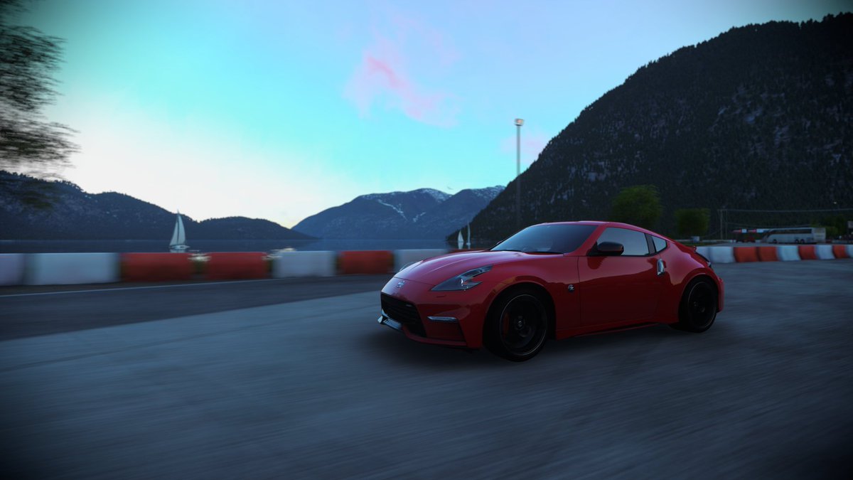 DCPCrunchi's tweet photo. Track day! @Codemasters #Nissan  @Rushy33 #DRIVECLUB https://t.co/IAqhHj1MvH