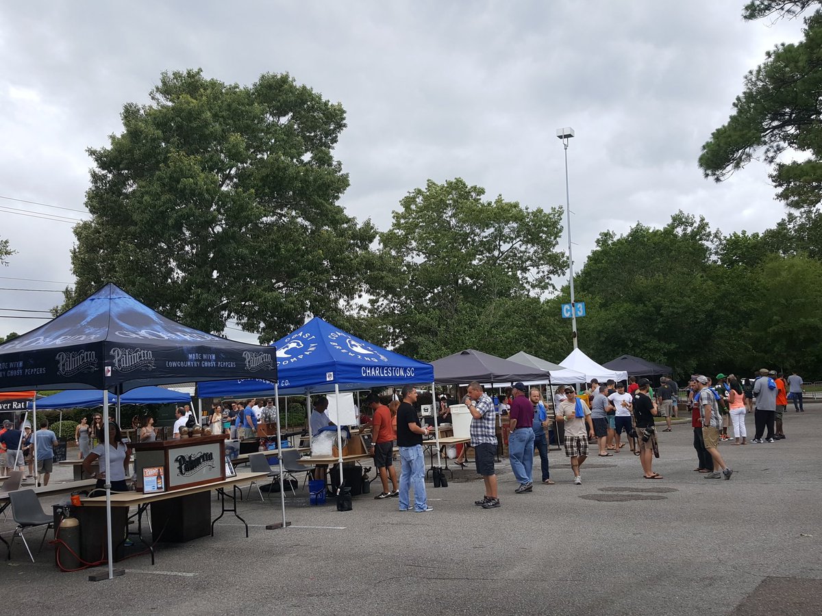 ChasBrewHaHa's tweet photo. A cool breeze, cold beer, and more beer than you can imagine #BrewHaHa https://t.co/ywG9ObKQqd