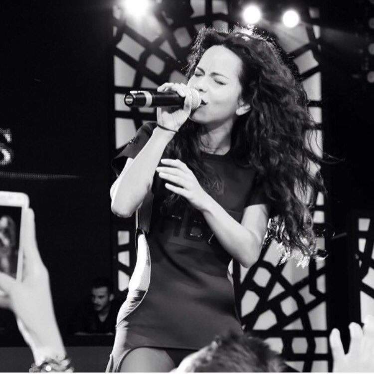 RixosSungate's tweet photo. Rixos Sungate'te bu akşam: Muhteşem performans ve beklenen konser;@Innamodja #concert #inna #stardays #rixosevents https://t.co/rjV14ex71M