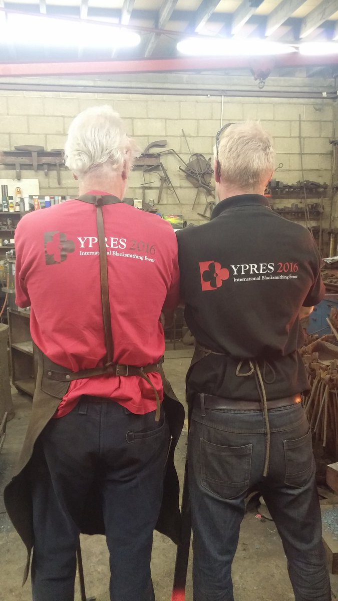 Blacksmiths from all round the world are forging poppies. 8 Million horses died in WW1 <a href="/Ypres2016/">Ypres2016</a> #backingypres