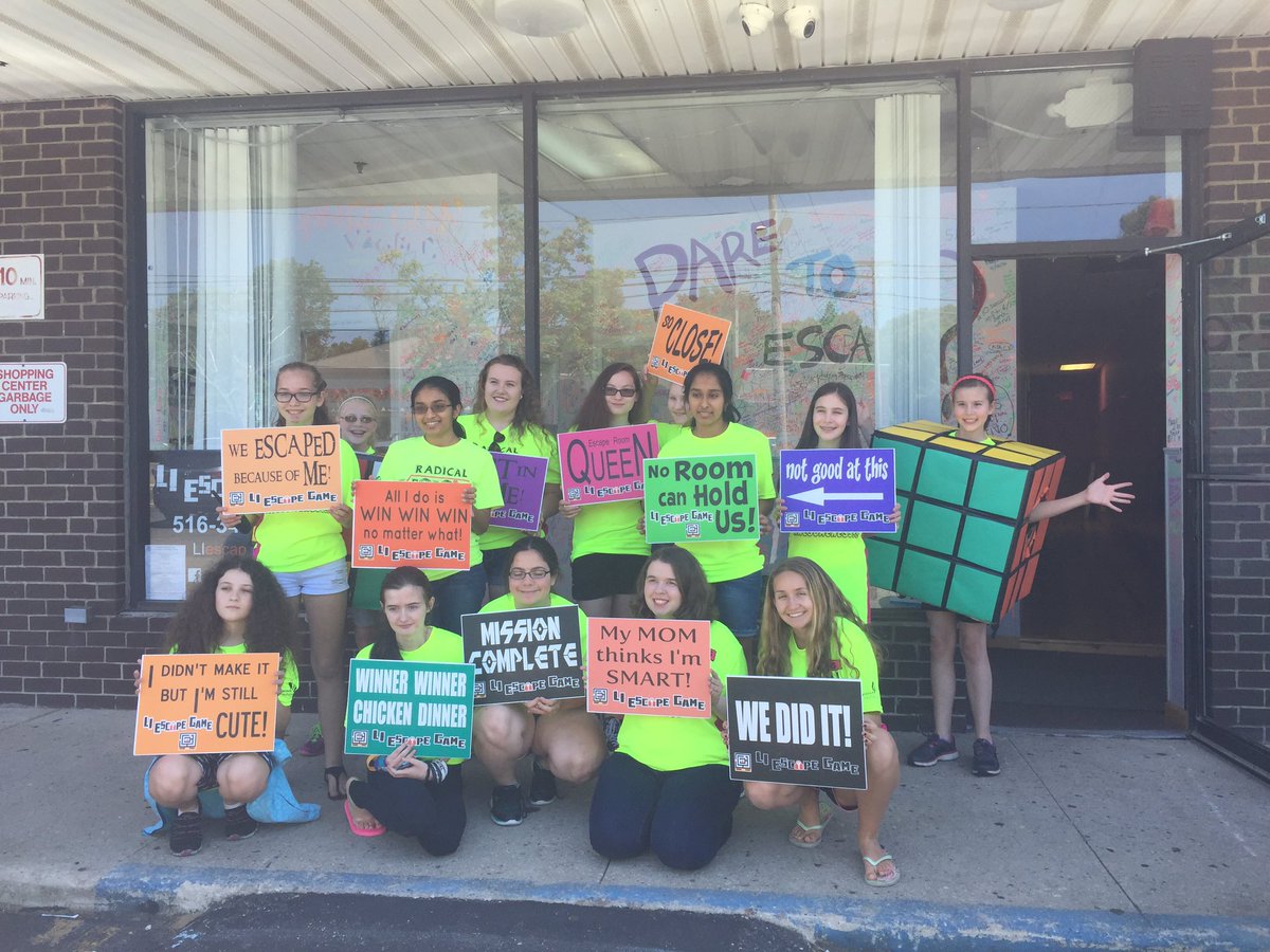 Robots7035's tweet photo. End of the year escape the room party!! FTC escaped both, FLL escaped only one, but faster than we could! https://t.co/vM5q3reAPJ