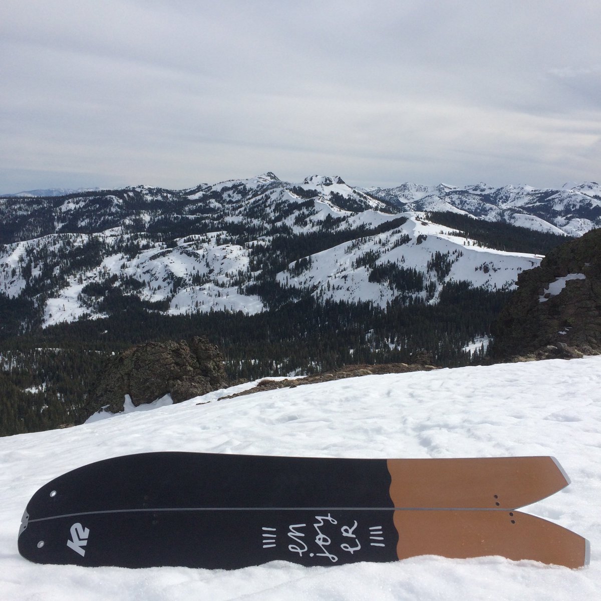 k2snowboarding's tweet photo. I tell ya, this dude's going places! His name is Tim Eddy π | #seekandenjoy #k2splitbean https://t.co/soXS1VIPqW