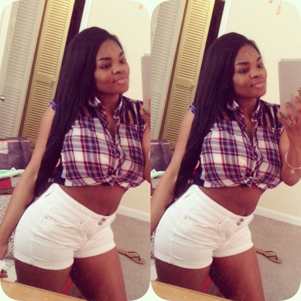 sweet_blissss's tweet photo. Never Left his main bitch cause she too sweet😜😍 #snapbackGame💪🏽😝 https://t.co/Hd5TyqA41y
