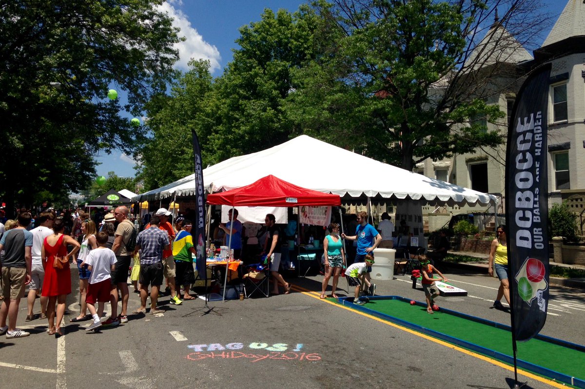 DCBocceLeague's tweet photo. Amazing setup at #CoHiDay2016 outside of @TheWonderlandDC thanks to @CoHiInitiative! Come out & celebrate summer! https://t.co/KNi5PPhMUr