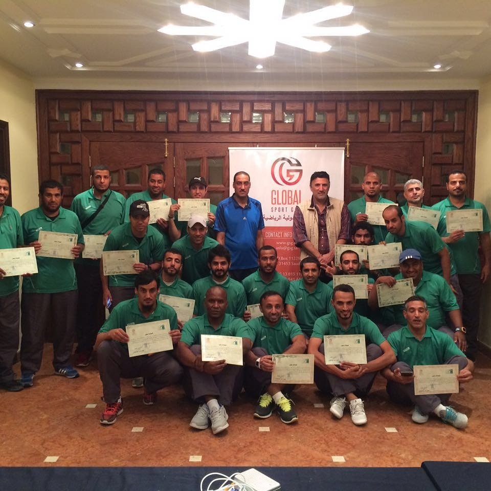 al3lmin_club's tweet photo. نبارك لمدرب حراس نادي #العلمين (الكابتن منيف الشمري) اجتيازه دورة المدربين الوطنيين بإشراف الإتحاد السعودي
#الخفجي https://t.co/wijp59YYeR