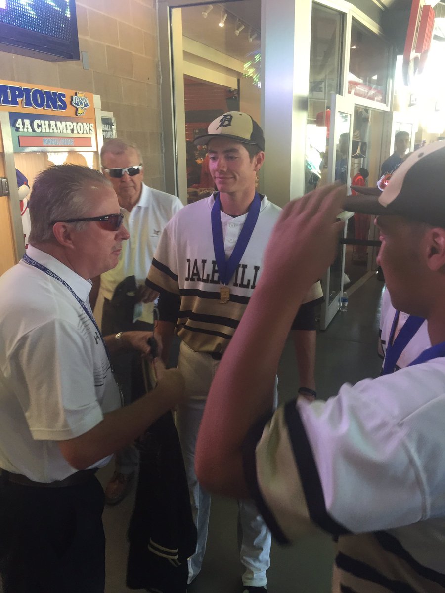 IHSAA1's tweet photo. Daleville Broncos hang their State Championship Jersey in the @indyindians display case for the next 365!⚾️🏆 #IHSAA https://t.co/nldzbfGIU5