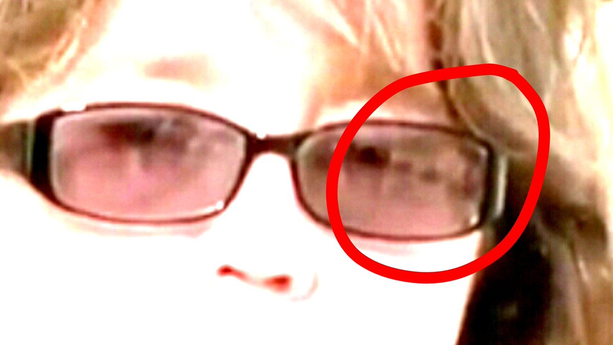 ChrisRofot's tweet photo. #CrisisActor Christine Leinonen Reading Cue Cards After #OrlandoShooting https://t.co/hVuDDWbQy2 #Orlando #FalseFlag https://t.co/ldIYebuvV5