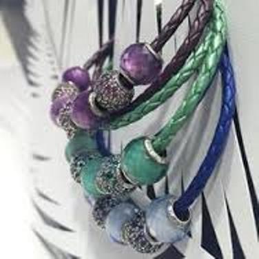 TLWHOM's tweet photo. Last 2 Days for the Last FREE Pandora Bracelet Event of the Year!  Come In...Don't Miss it
! https://t.co/2GrEZKEKao