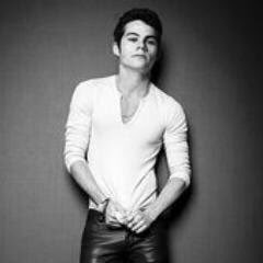 Welcome Arrow (Son of Captain Hook) to Dragon Hall! @ArrowSonOfHook