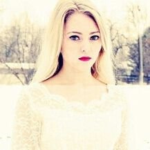Shadowhunters2G's tweet photo. Nombre:Grace Blackthorn
Padres:Adoptada por Tatiana Lightwood
Libro:The Last Hours
Fc:Annasophia Robb
@GCxrtwright https://t.co/aCV4SPw2TJ
