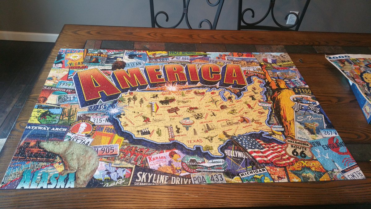 2000 pieces later, it's complete!! #lazysaturday