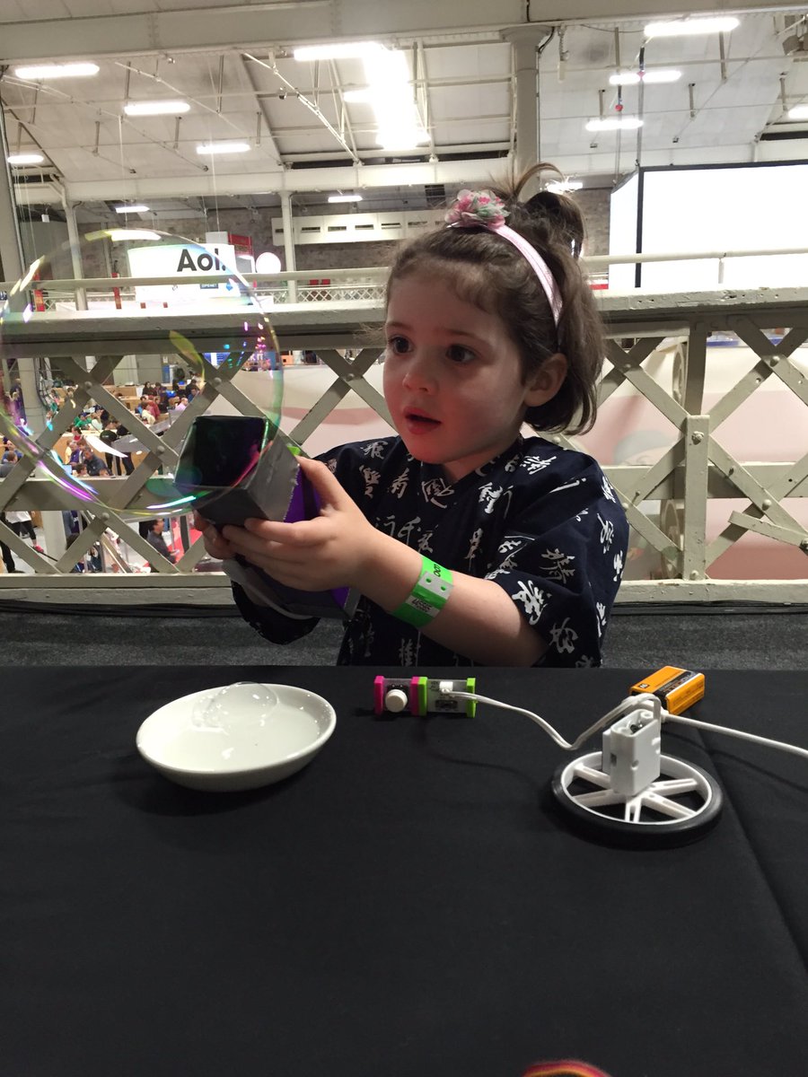 littleBits's tweet image. Making magical inventions at @CoderDojo's #CP2016! @coolestprojects