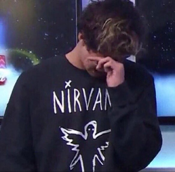 calumfeatures's tweet photo. tired baby https://t.co/S0cURAhUwk