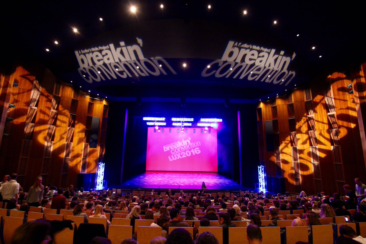 BConvention's tweet photo. If life is nothing but a stage, all of y'all must be the performers that are welcome up on it! https://t.co/Mj1gGBZVTh