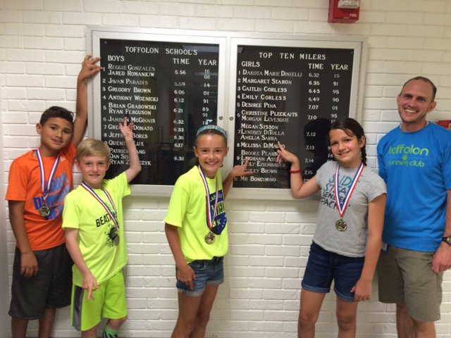 SportsInCT's tweet photo. Students at Plainville's Toffolon School run mile in historically fast times https://t.co/QNJJS5A1ky https://t.co/ErS2GnP153