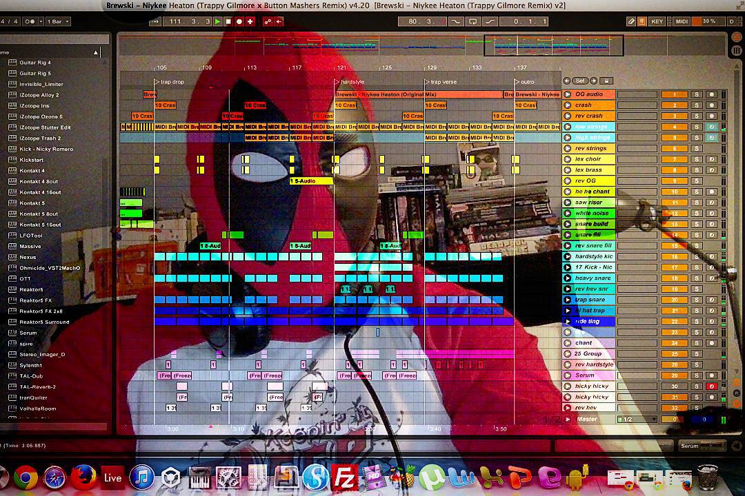 ButtonMasherss's tweet photo. this is how I make music #producer #Ableton #deadpool #OCD https://t.co/0I7JNkH212
