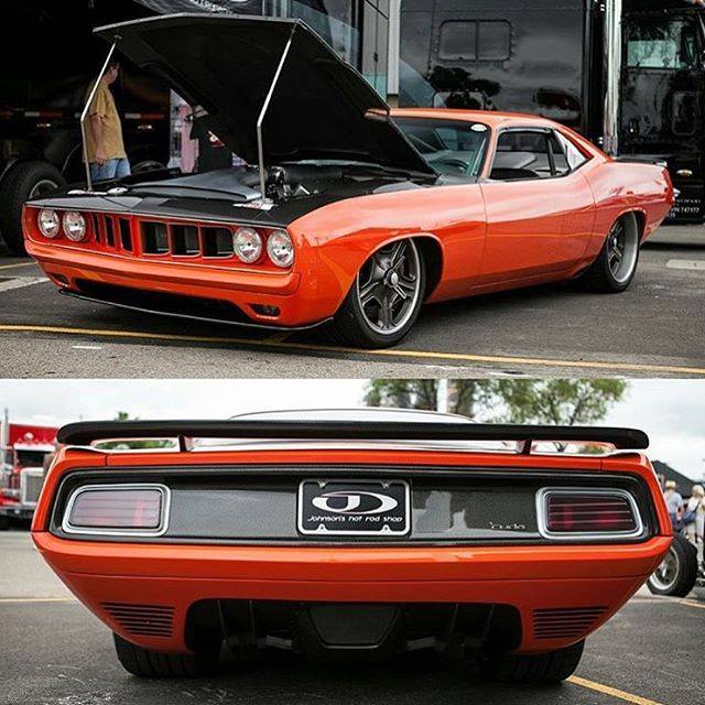 MuscleCarsZone's tweet image. #Plymouth Cuda... such a bad ass street machine!