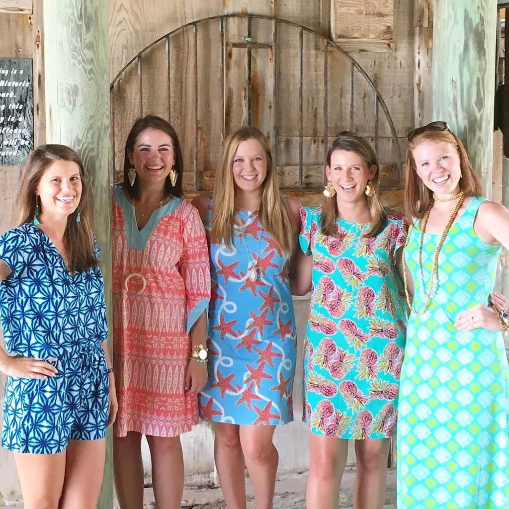 AllForColor's tweet photo. Had such a fun time in Vero Beach with these ladies today!#bloggerbrunch #verobeach #allfo… https://t.co/g7dyWX8BTy https://t.co/uuH3lH9w7f