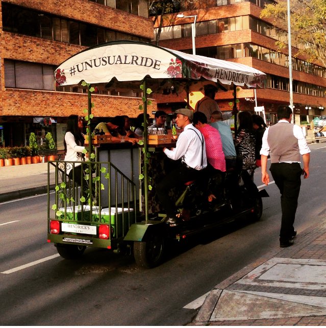 Cattablanco's tweet photo. ¿Ya disfrutaron del #UnusualRide hoy? Están en la calle 90 con carrera 12. @hendricksgincl (EL TRAGO ES GRATIS)🤘🏻 https://t.co/0JXkJGUsg4