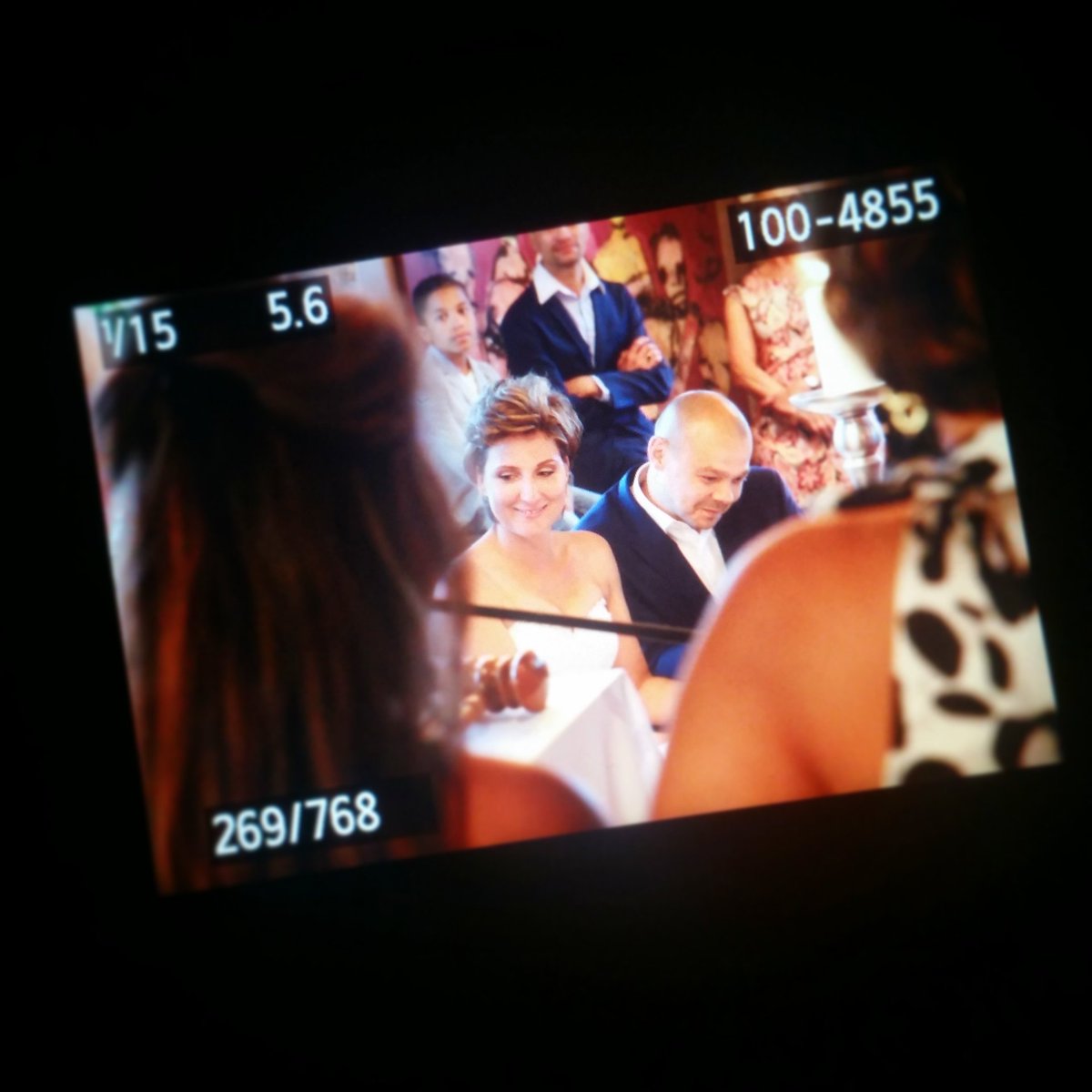 tinkerfuns's tweet image. Moe maar voldaan. Avondje bruiloft fotograferen zit er weer op. 768 foto's, en 5 blaren door de hakken. #gezellig!