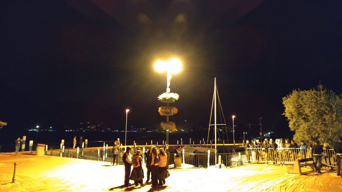 M4rk0it's tweet photo. Floating Piers chiuso fino alle ore 7 di Domenica mattina... #Christo #FloatingPiers @floating_piers https://t.co/xSMSLA2LOC