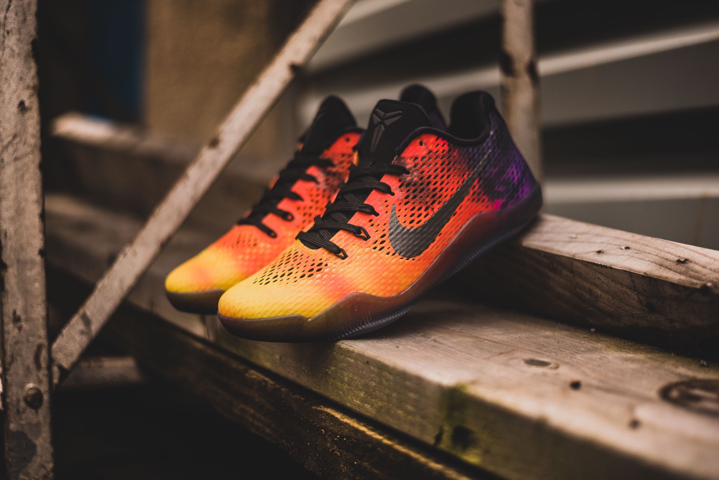 HANON on X Nike Kobe XI EM Sunset is available to buy ONLINE now hanon nike https t h9jBopPnDA https t PdS1rOMpAB X